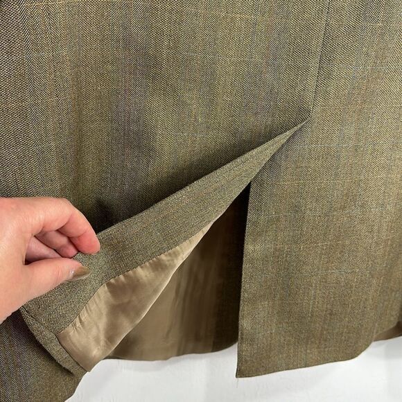 Lauren Ralph Lauren Silk Wool Blend Two Button Closure Blazer Size 46R - Picture 4 of 12